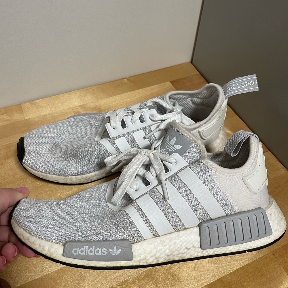 adidas NMD XR1 Primeknit
Light Granite sneakers shoes size 9 Mens